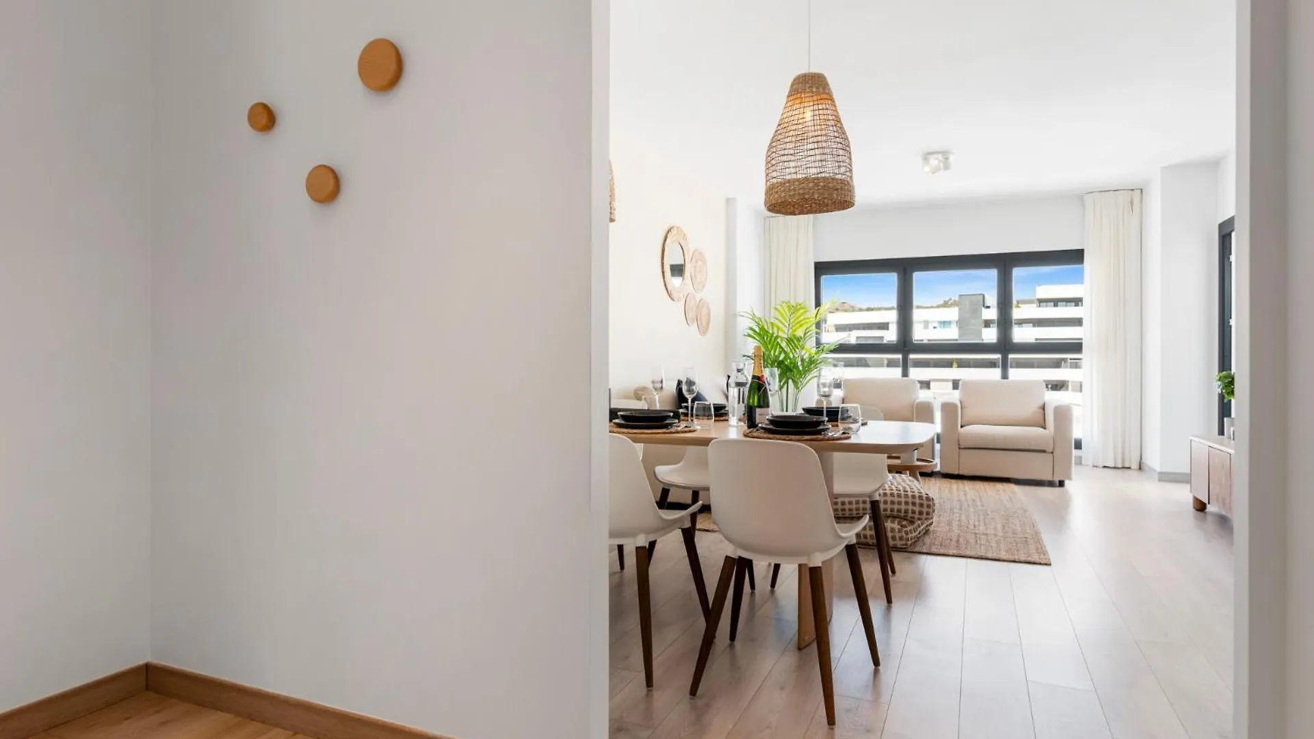 Sunny Terrace Penthouse Apartment Estepona