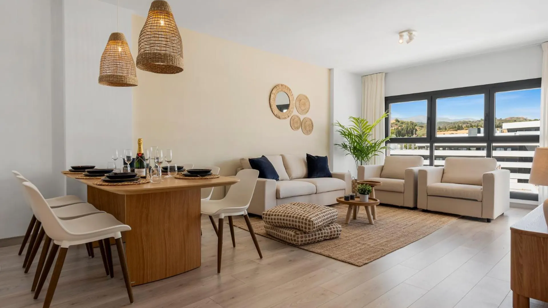 Sunny Terrace Penthouse Apartment Estepona