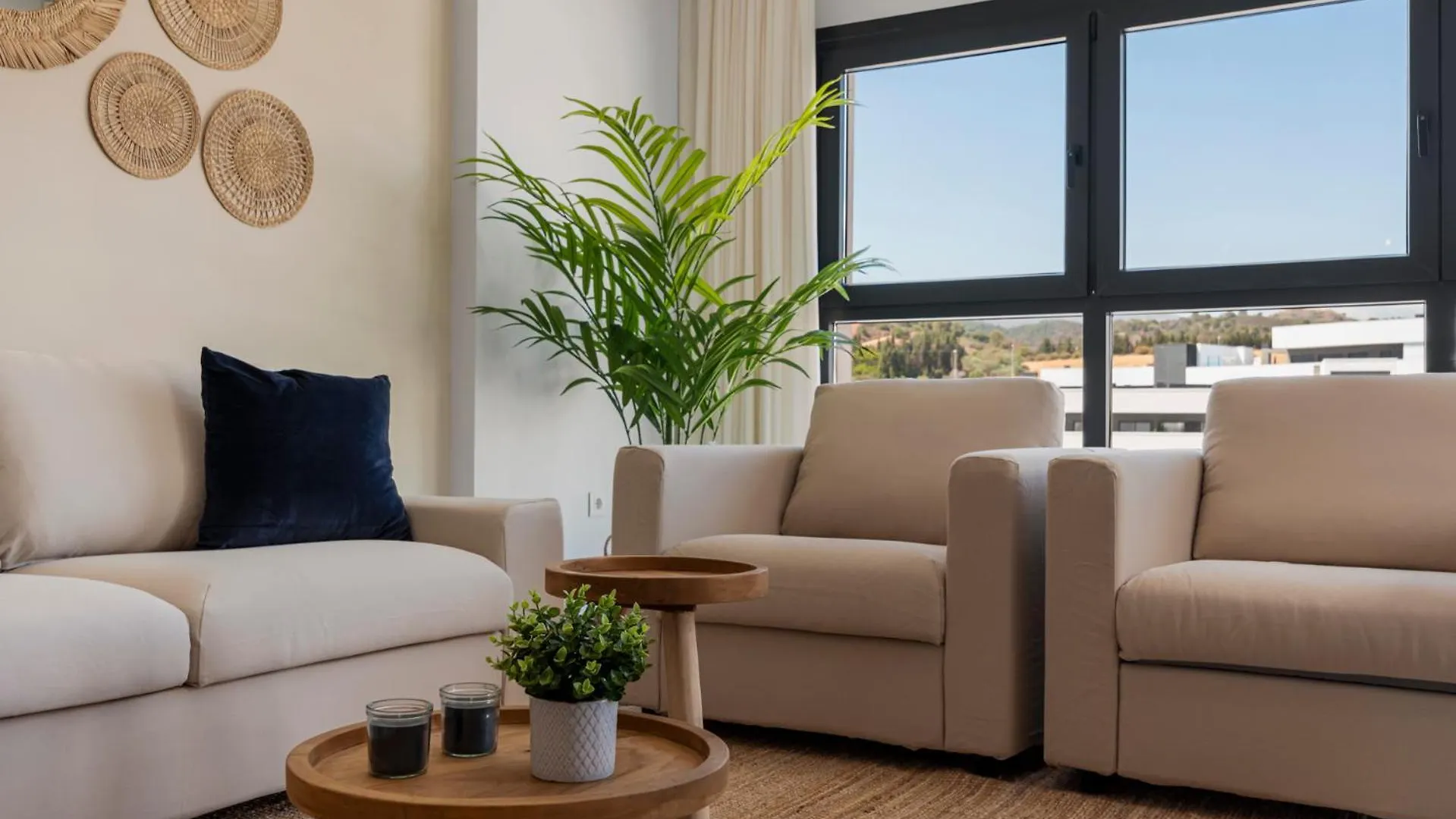 Sunny Terrace Penthouse Apartment Estepona