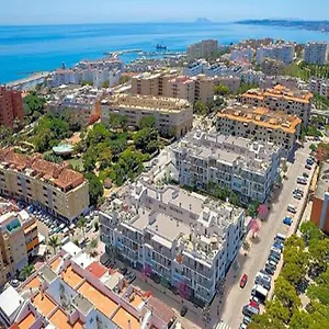 Catalina - Close To The Estepona